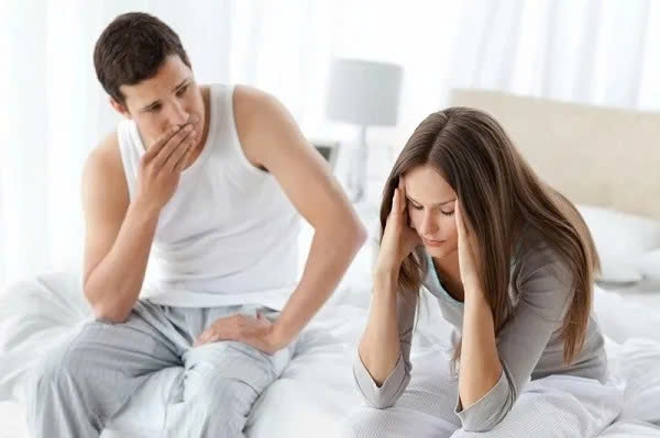 Tại sao đàn ông sau 40 tuổi thường “xuống sức” trong quan hệ tình dục?